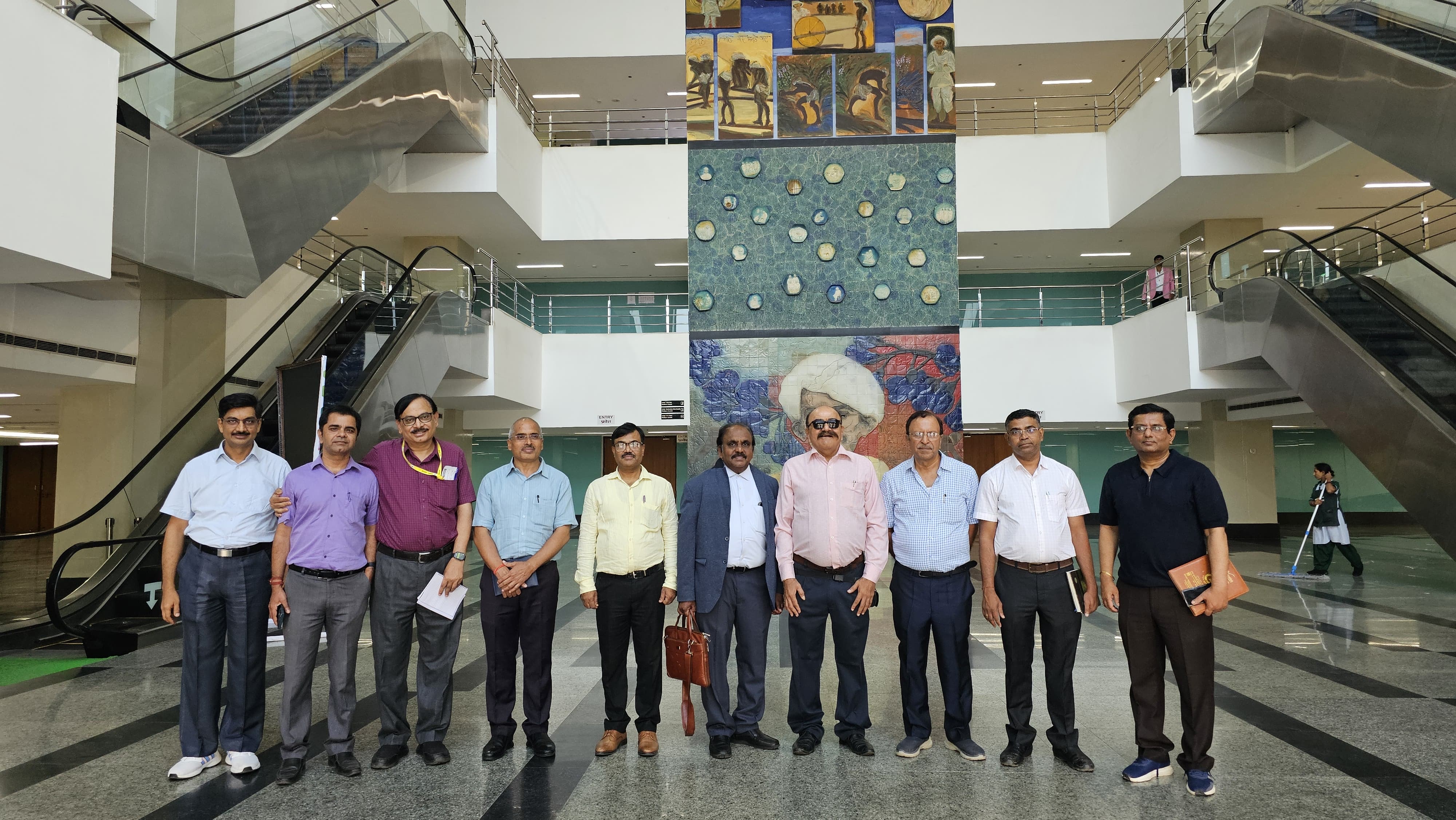Organising Committee 2