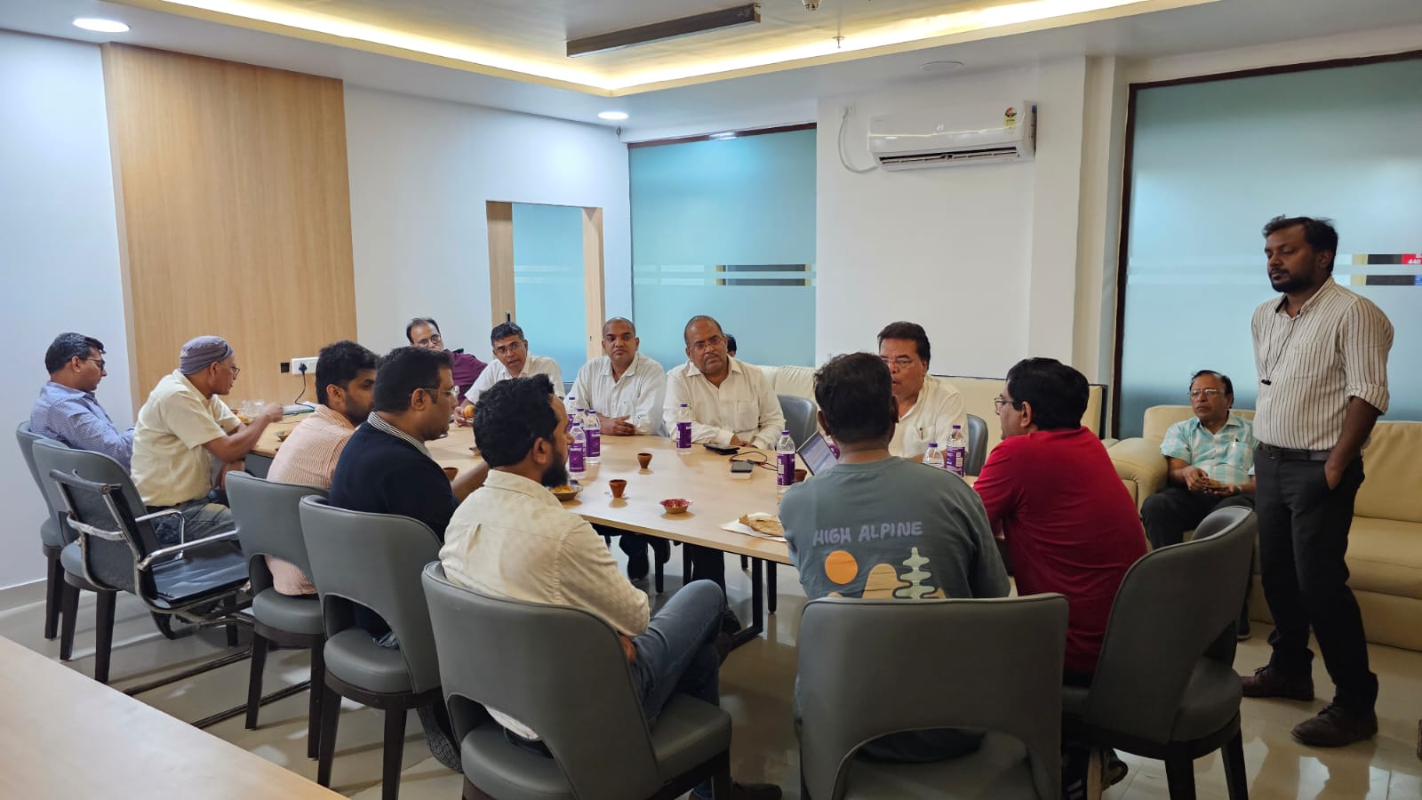 Organising Committee 3