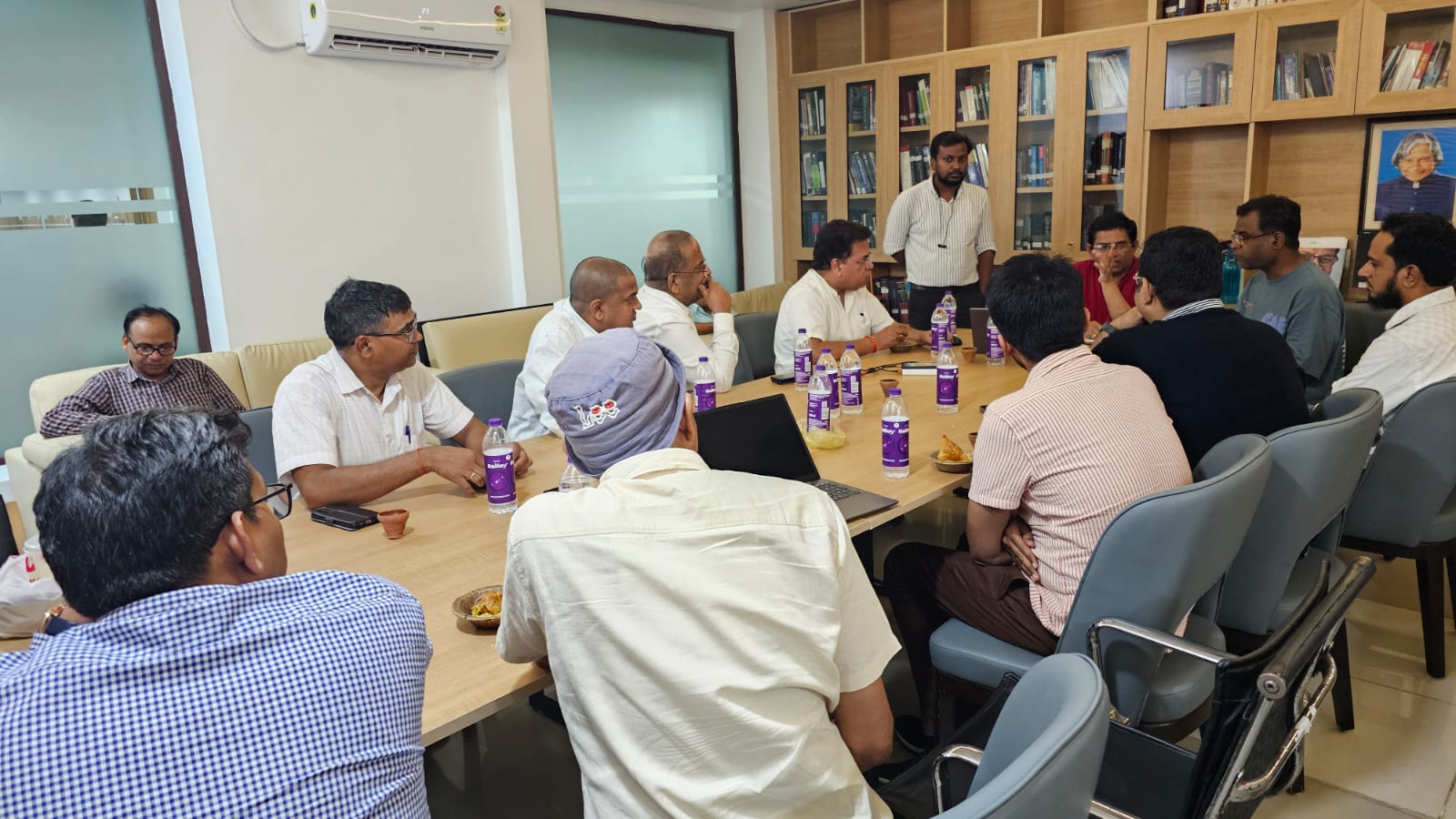 Organising Committee 4